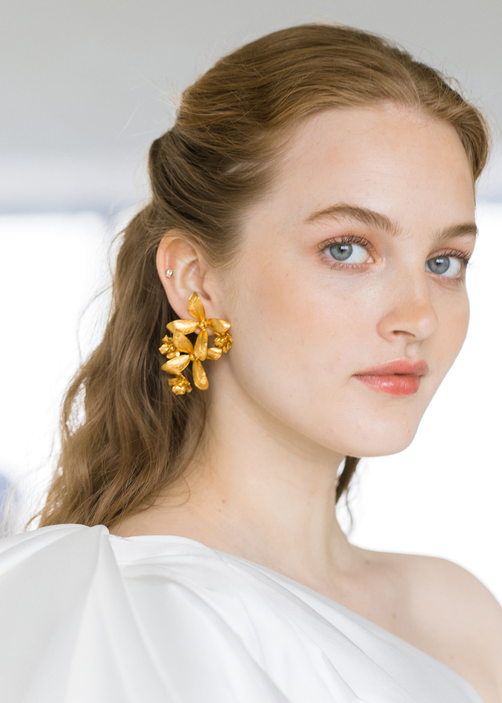 Jennifer Behr Chloe Earring Gold | enveng.uowm.gr
