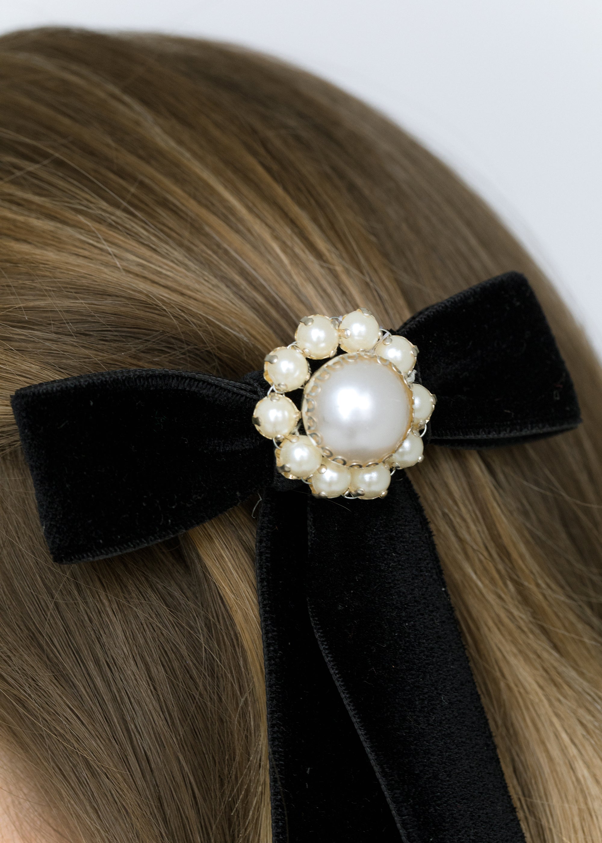 Faux Pearl Cluster Bow Brooch
